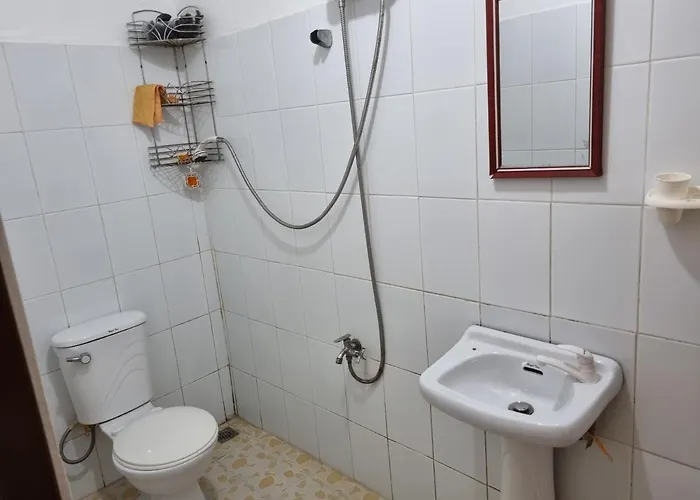 Hostel Southpoint *